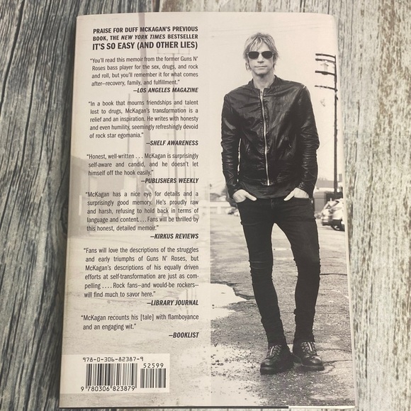 Duff McKagan - How to Be a Man (and Other Illusions) Hardcover Autographed Copy - Picture 3 of 8